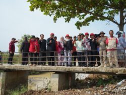 Hindari Gagal Tanam, Bupati Nina Agustina Pastikan Air Masuk Ke Sawah Petani