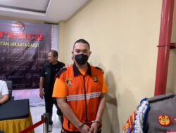 Berbaju Tahanan, Ini Eks Manager Fuji Bernama Batara Ageng