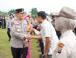 Kapolda Riau Pimpin Upacara Kenaikan Pangkat Personel Polda Riau Periode Juli 2024