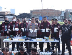 Gerebek Kampung Boncos, Polisi Temukan 10 Kilogram Narkoba Sabu