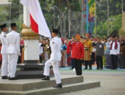 Gelar Upacara HUT Ke-79 Kemerdekaan RI dengan Baju Adat, Kemenpora Harap Dimaknai Sebagai Tonggak Sejarah Menuju Indonesia Emas 2045
