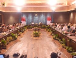 Presiden RI Joko Widodo, Pimpin Sidang Kabinet Paripurna (SKP) di Istana Garuda IKN.