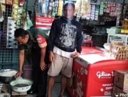 Babinsa Pantau Harga di Kios Sembako, Pastikan Keterjangkauan bagi Masyarakat