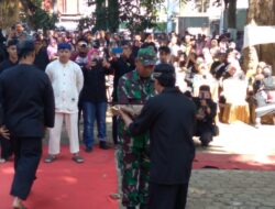 Babinsa Koramil Talaga Menghadiri Acara Nyiraman Pusaka Simbar Kancana Karatuan Talaga Manggung