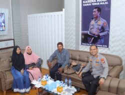 Kapolres Lhokseumawe Sambut Kunjungan Ramadhan : Pemuda Disabilitas dari Pedalaman Aceh Utara