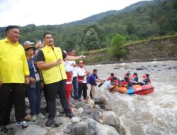 Tinjau Venue Arung Jeram di Sungai Mamas, Menpora Dito: Potensi untuk Pusat Arung Jeram di Indonesia