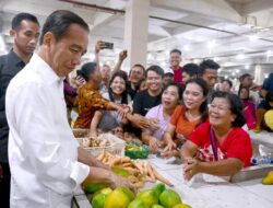 Presiden Joko Widodo, Kunjungi Delimas Pasar Raya Lubuk Pakam, Pantau Harga Bahan Pokok.