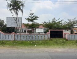 Camat Kadipaten, Terkesan Bungkam, Saat Dikonfirmasi Terkait Dugaan Mark Up Dana Desa di Babakan Anyar.