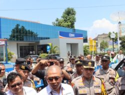 Kapolres Majalengka Pimpin Pengamanan Unjuk Rasa di BRI Cabang Majalengka
