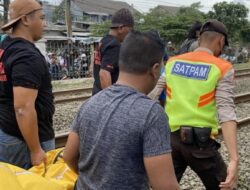 Wanita Tanpa Identitas Tertabrak KRL di Perlintasan Kebayoran Lama
