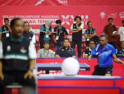 Menpora Dito Beri Semangat Atlet dengan Tonton Langsung Laga Final Para Tenis Meja Peparnas XVII Solo 2024
