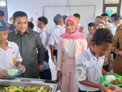 Pemkab Majalengka Uji Coba Makan Bergizi Gratis dengan Mengandeng Pihak Swasta, Tahun 2025 Anggarkan 5 Milar.