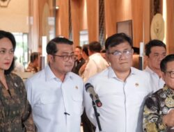 Menekraf-Menko Pemberdayaan Masyarakat Bahas Pemanfaatan Data Tunggal Sosial dan Ekonomi Nasional