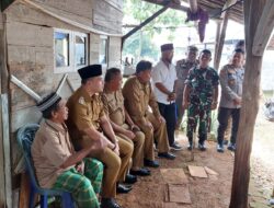 Wakil Bupati Majalengka Dena Muhammad Ramdhan Gelar Kegiatan Sapa Warga dan Bantuan Sembako di Desa Burujul Wetan