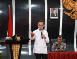 Beri Kuliah Umum di Universitas Sam Ratulangi, Wamendagri Bima Jelaskan Pemilu Perkuat Integrasi Bangsa