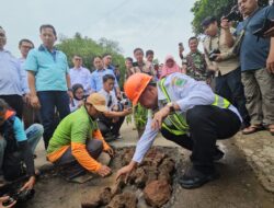 Inovasi Bupati H. Eman Suherman dalam Perbaikan Jalan dengan Program Pembangunan Jalan Bersama Industri (PJBI).