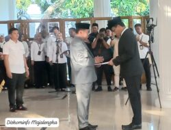 Bupati Eman Suherman Lantik Aeron Randi menjadi Sekertaris Daerah (Sekda) Majalengka.