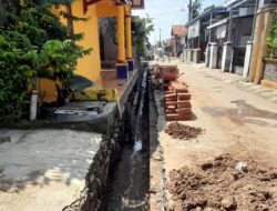Realisasikan Dana Desa Tahap 1, Pemdes Leuwikujang Bangun Gorong-gorong di Dusun Majapahit