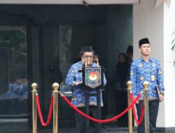 Pimpin Upacara, Wamendagri Ribka Ajak Pegawai Perkokoh Ideologi Pancasila, Demokrasi, dan HAM