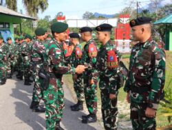 Serah Terima Pos Satgas Pamtas RI–Malaysia: Yonarhanud 1 Kostrad Resmi Ambil Alih Tugas Pengamanan Perbatasan