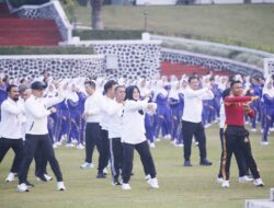 Hari Kedua Retret, Kepala dan Wakil Kepala Daerah Antusias Ikuti Senam Pagi