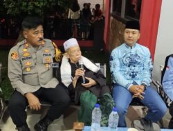 Kapolsek Kadipaten Pimpin Pengamanan Pemulangan Jemaah Haji di Desa Heuleut