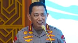 Kapolri Melaksanakan Kegiatan Pelepasan Buruh terdampak PHK untuk Bekerja di Tempat Baru.