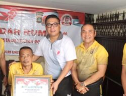 Kapolresta Denpasar Serahkan Bedah Rumah dalam Rangka Hari Bhayangkara ke-79 Tahun 2025