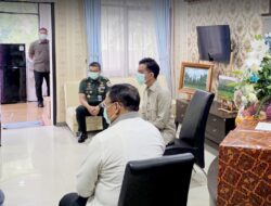 Wapres Gibran, Jenguk Susilo Bambang Yudhoyono di RSPAD Gatot Soebroto.