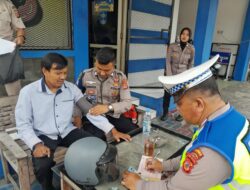 Dukung Operasi Patuh Lodaya, Sie Dokkes Polres Majalengka Gelar Pemeriksaan Kesehatan Terhadap Warga