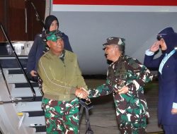 Pangdam IM Sambut Panglima TNI dan Wakasad di Bandara SIM Aceh Besar