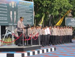 Tingkatkan Kedisiplinan, Wakapolres Majalengka Berikan Arahan Saat Apel Pagi.
