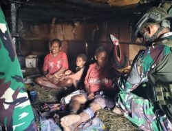 TNI Hadir di Setiap Honai: Satgas TNI Beri Layanan Kesehatan Door to Door di Pegunungan Puncak