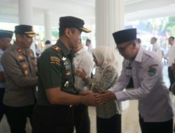 Sinergi TNI dan Pemda, Dandim Majalengka Hadiri Pelantikan Pejabat Tinggi di Lingkungan Pemkab