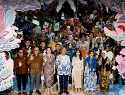 Ketua Umum Dewan Kerajinan Nasional Hadiri Pembukaan Gelar Batik Nusantara 2025 di Pasaraya Blok M Jakarta