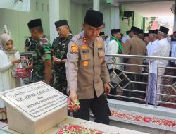 Mengenang Jasa dan Semangat Juang, Kapolres Majalengka Bersama Forkopimda Ziarah Ke Makam Pahlawan KH.Abdul Chalim