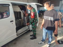 Anggota Koramil Kertajati Bantu Distribusi Makan Bergizi untuk 3.661 Siswa di Majalengka