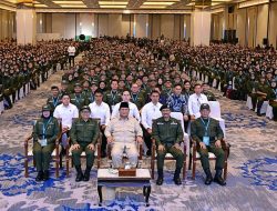 Presiden Prabowo Subianto Berikan Pengarahan kepada Ribuan Guru dan Kepala Sekolah di Jakarta