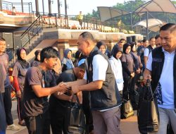Bentuk Bakti 30 Akabri 95, Ratusan Bansos Diberikan Kepada Masyarakat