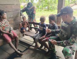 Satgas Yonif 131/Brajasakti Gelar Pelayanan Kesehatan Gratis di Perbatasan Papua