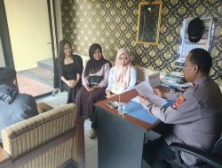 Mahasiswa UNMA Serahkan Berkas Magang ke Polres Majalengka