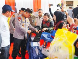 Kapolri Tinjau GPM di Kalbar, 310,25 ton beras SPHP telah Polri distribusikan
