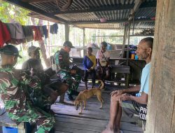 Satgas Yonif 131/Brajasakti Berikan Pelayanan Kesehatan di Ujung Perbatasan Papua