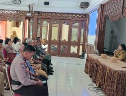 Babinsa Kratonan Ikuti Rapat Koordinasi Kerja Forsitoga & Peringatan Maulid Nabi Muhammad SAW 1447 H