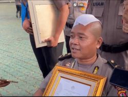 Ipda Sandy Tatiady Koswara Terima Kenaikan Pangkat Luar Biasa Setelah Operasi Tempurung Kepala Karena Amankan Aksi Unjuk Rasa