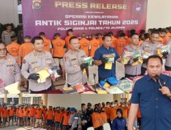 Polda Jambi Sampaikan Hasil Operasi Kewilayahan Antik Siginjai 2025 Target Operasi Tercapai 100 % dengan 247 Orang Tersangka