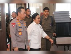 Kapolri dan Rombongan Bertolak ke OKU Timur, Disambut Kapolda dan FKPD Sumsel di Bandara SMB II Palembang