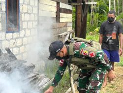 Satgas Yonif 131/Brajasakti Gelar Pelayanan Kesehatan dan Fogging di Perbatasan Papua