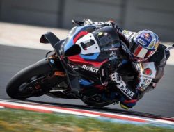 Toprak Razgatlioglu Rebut Kemenangan WorldSBK Aragon 2025