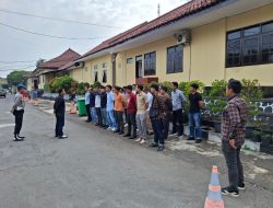 Anggota Provos Polres Majalengka Laksanakan Pengamanan Melekat Saat Apel Fungsi